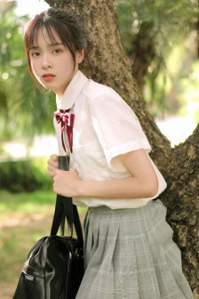 性饥渴艳妇K8经典